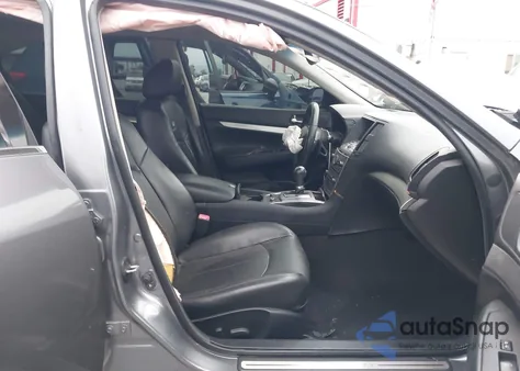 2010 Infiniti G37 Journey z USA, uszkodzony, nr VIN JN1CV6AP1AM403222